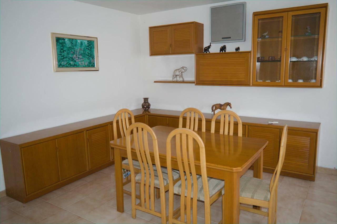 Apartamento Completo 200M Playa Apartment Roses Exterior photo